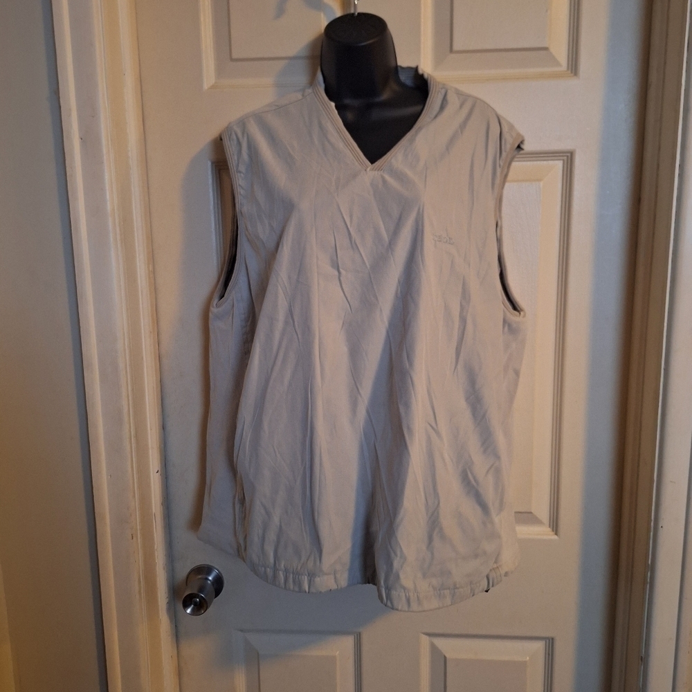 Izod men's vest size XL